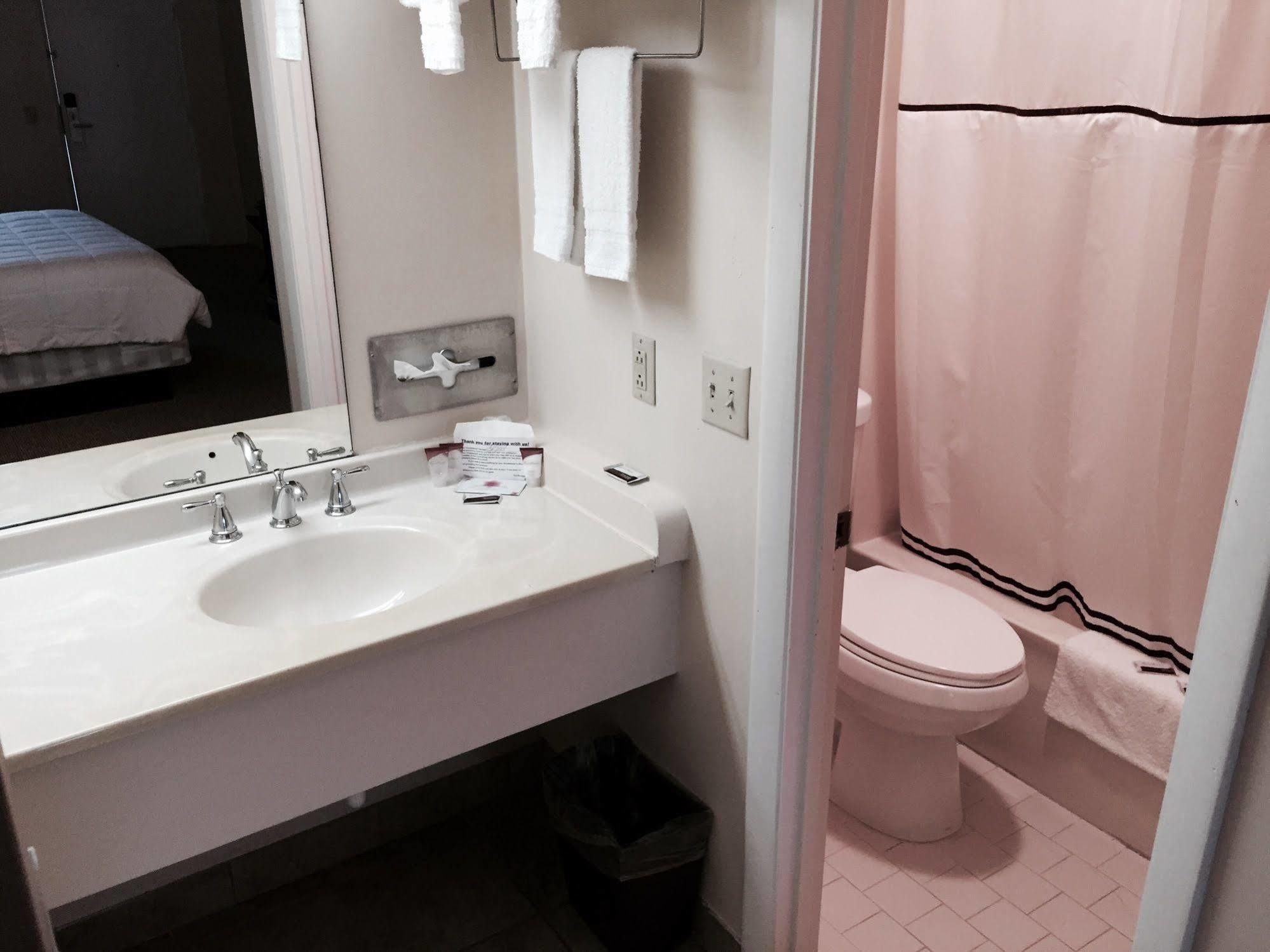 Palms Garden Inn Ellisville Eksteriør bilde