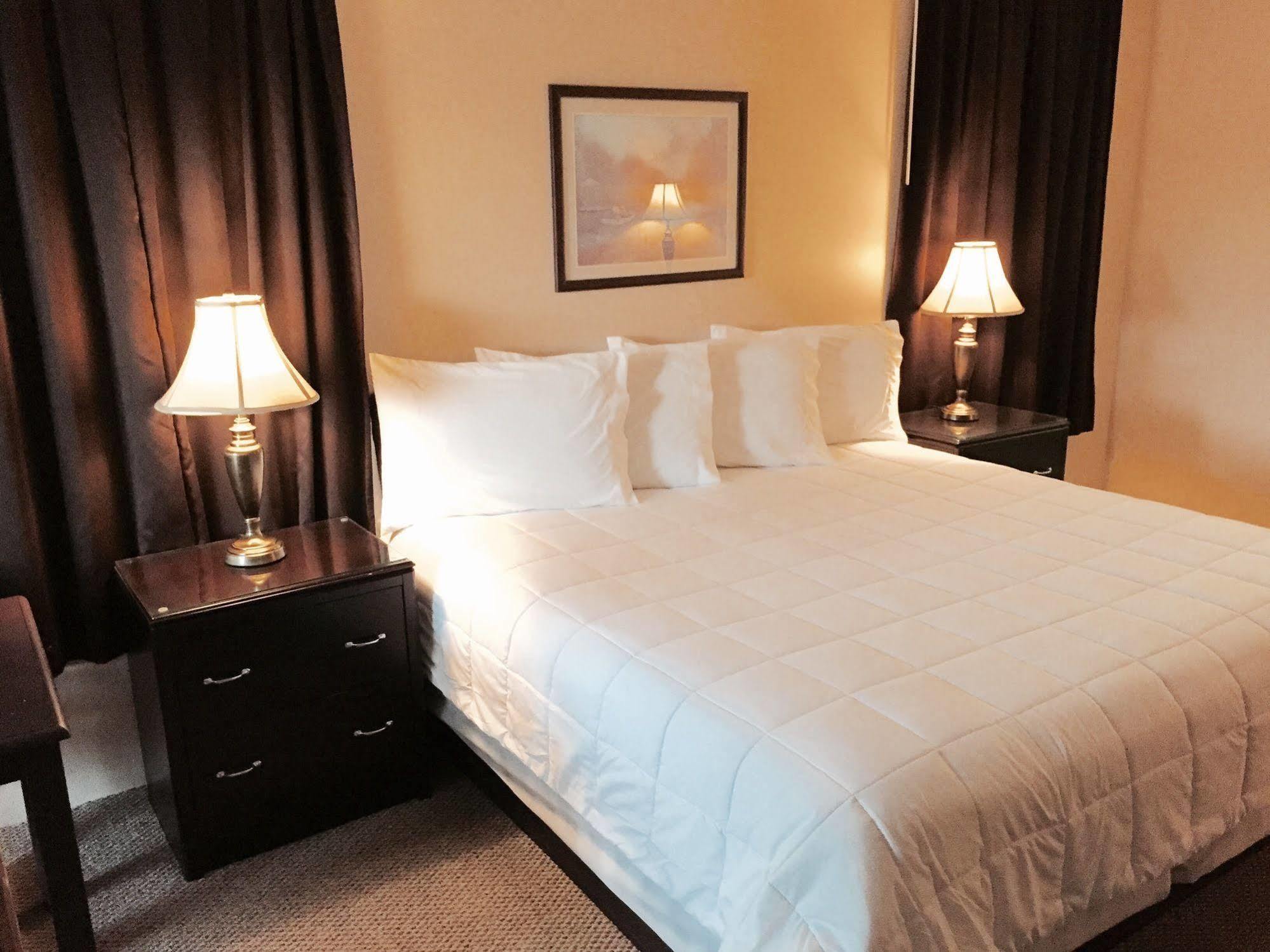 Palms Garden Inn Ellisville Eksteriør bilde