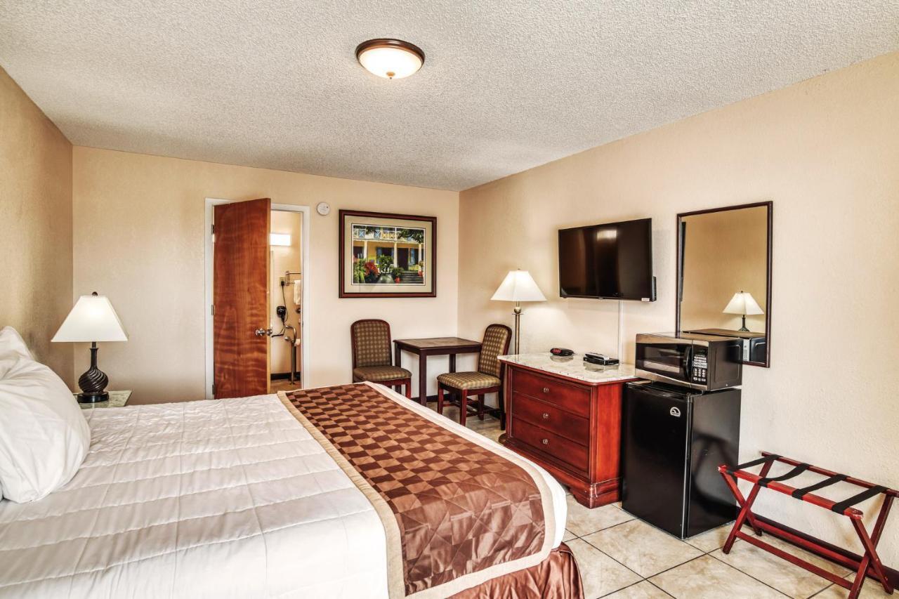 Palms Garden Inn Ellisville Eksteriør bilde